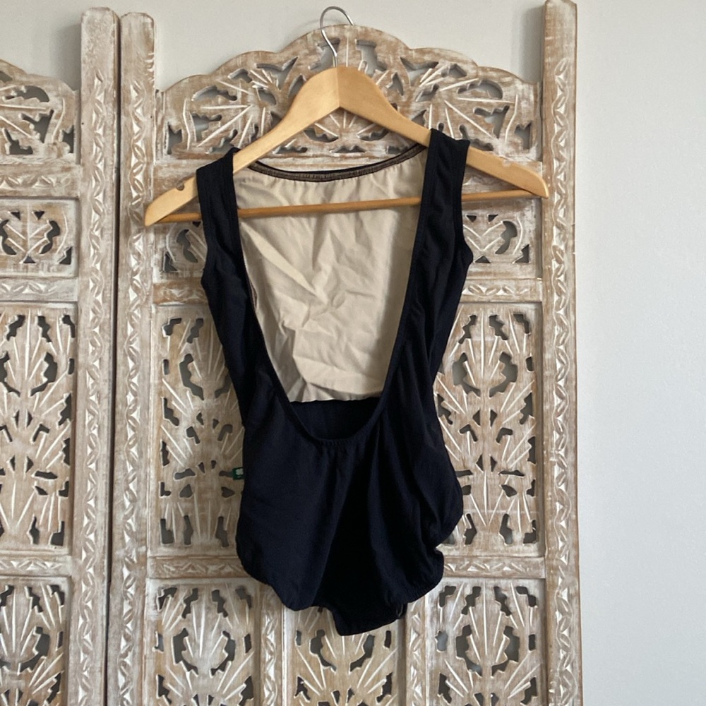 Lucky Leo Allure Leotard - Picture 2 of 4